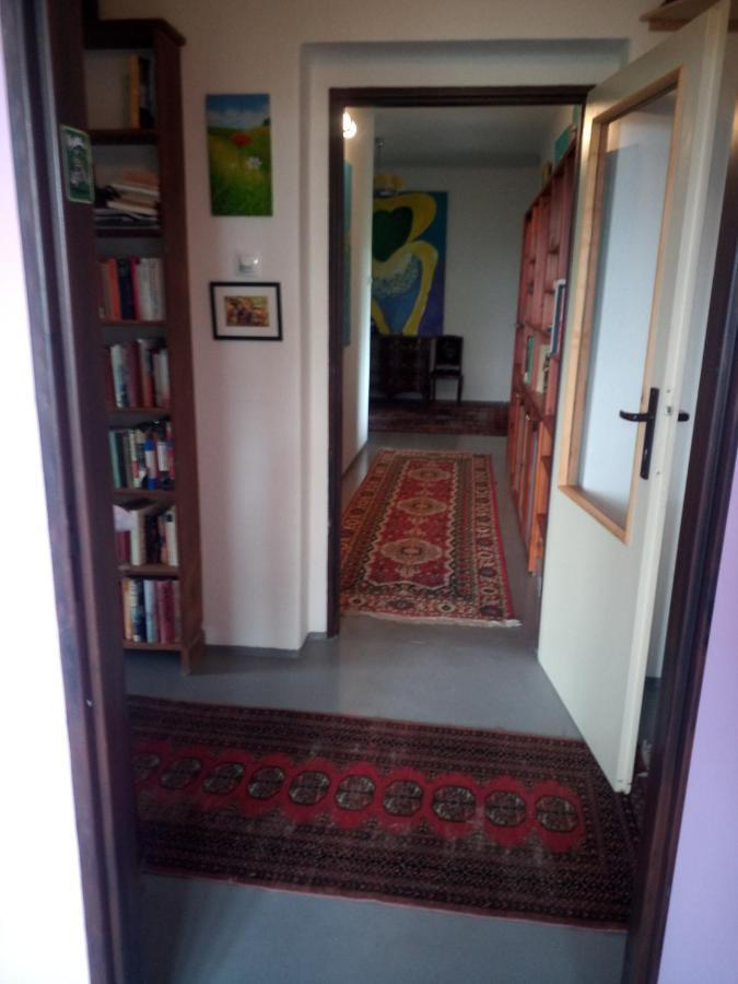 Orli Hnizdo At Chateau Novak Křivoklát Buitenkant foto