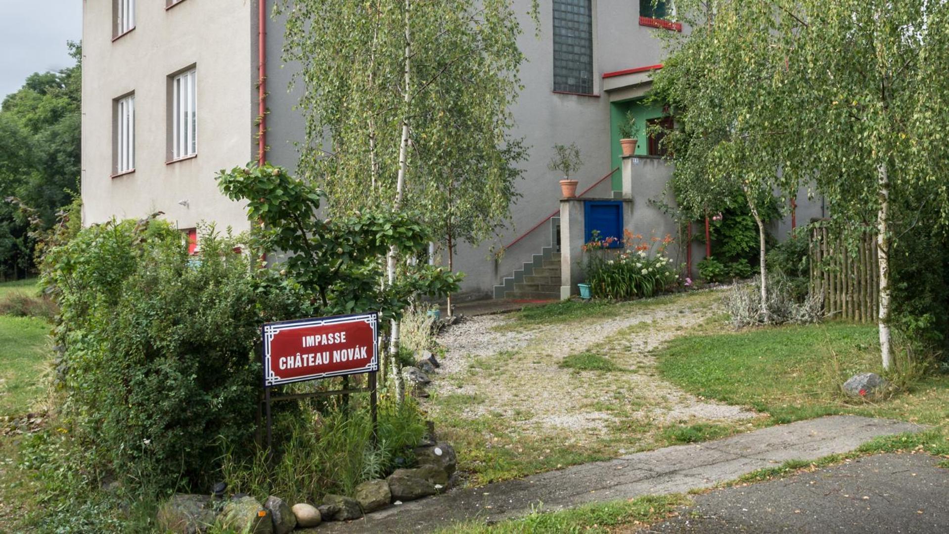 Orli Hnizdo At Chateau Novak Křivoklát Buitenkant foto